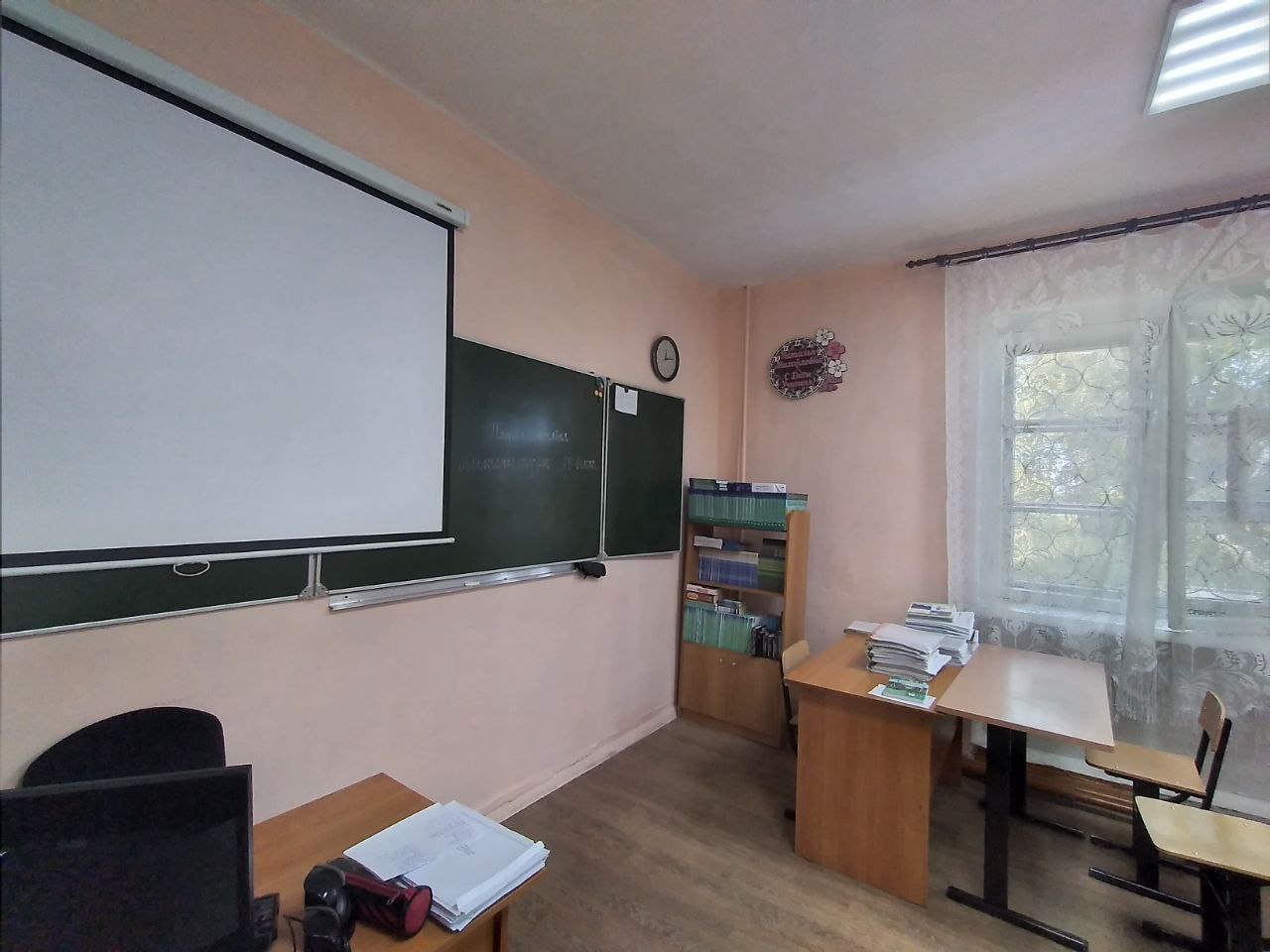 Фотографии школы.