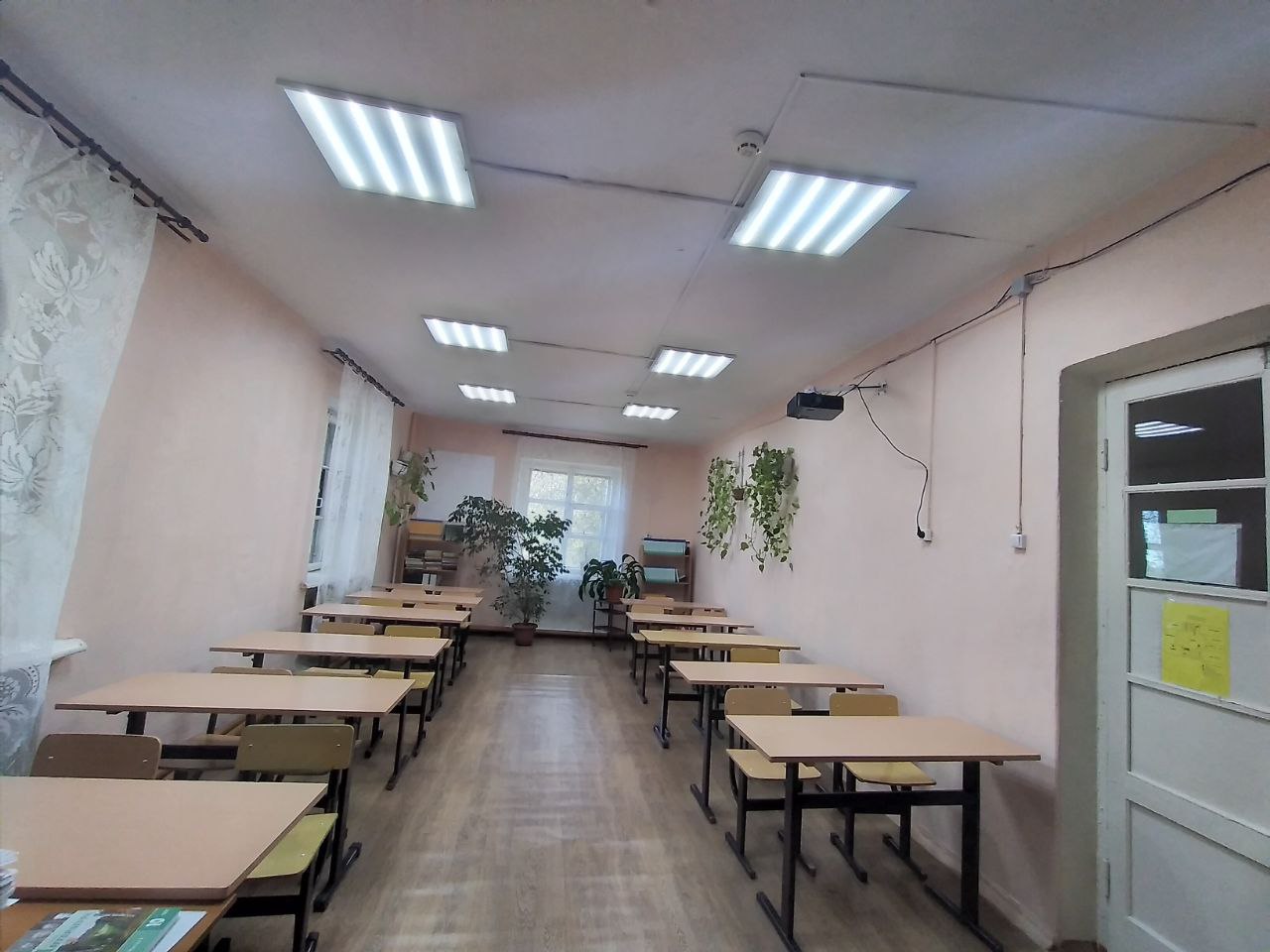Фотографии школы.